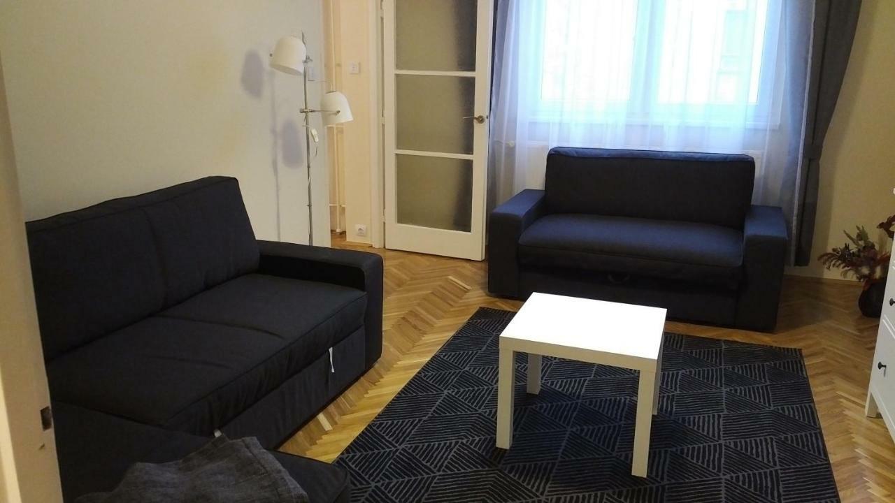 Heidi Apartman Szeged Exterior photo